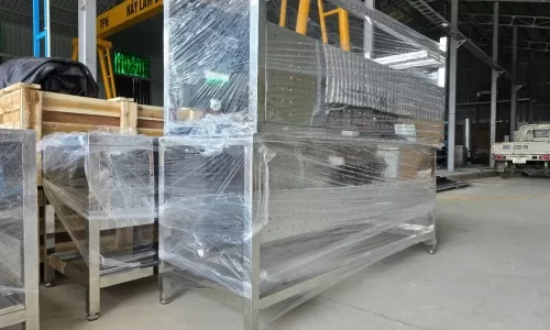 Bàn Thao Tác Inox 304 Cho Công Ty Điện Tử Tại KCN Bá Thiện