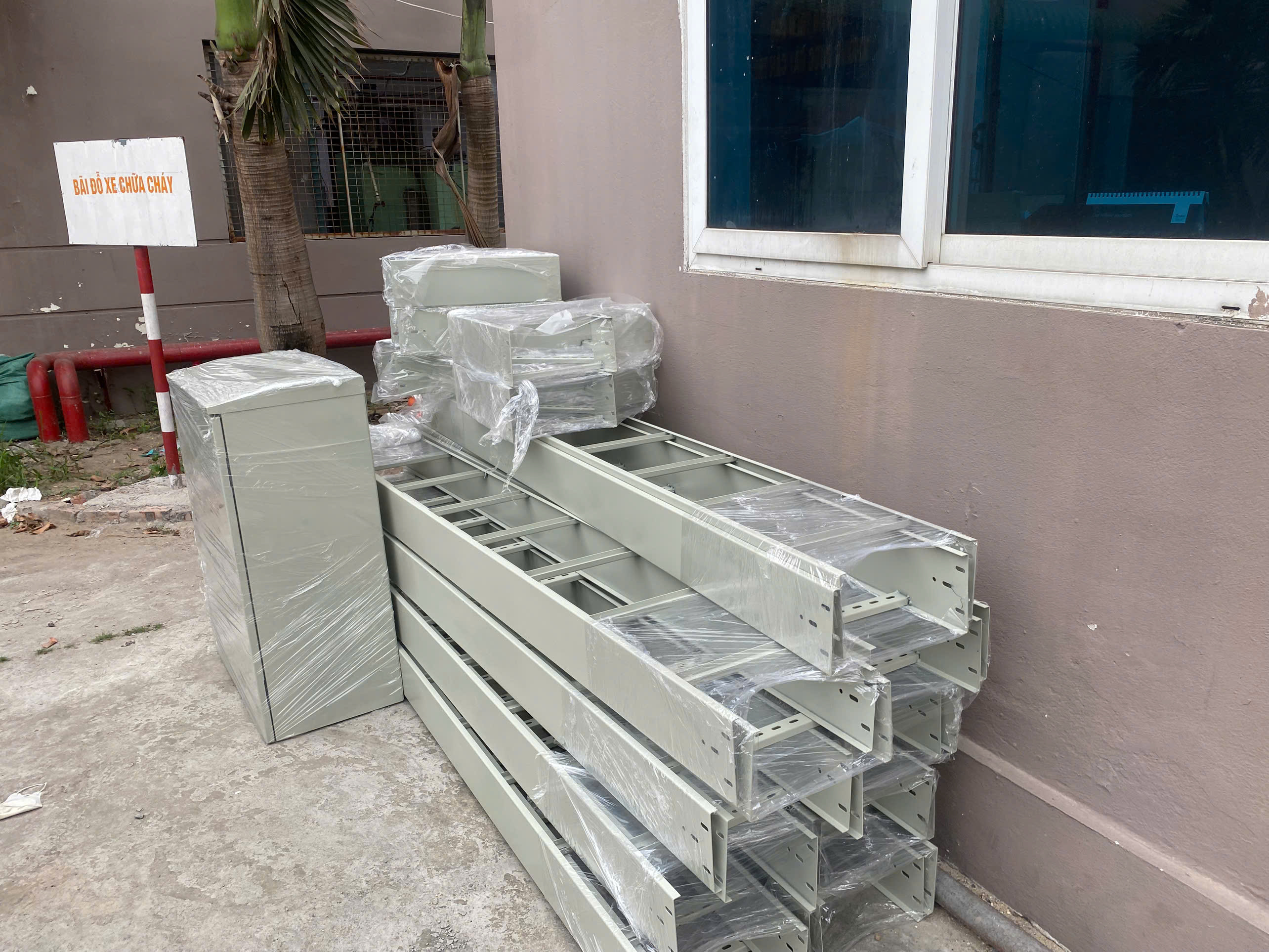 Bàn Giao Máng Cáp Điện Sơn Tĩnh Điện Tại Vĩnh Phúc