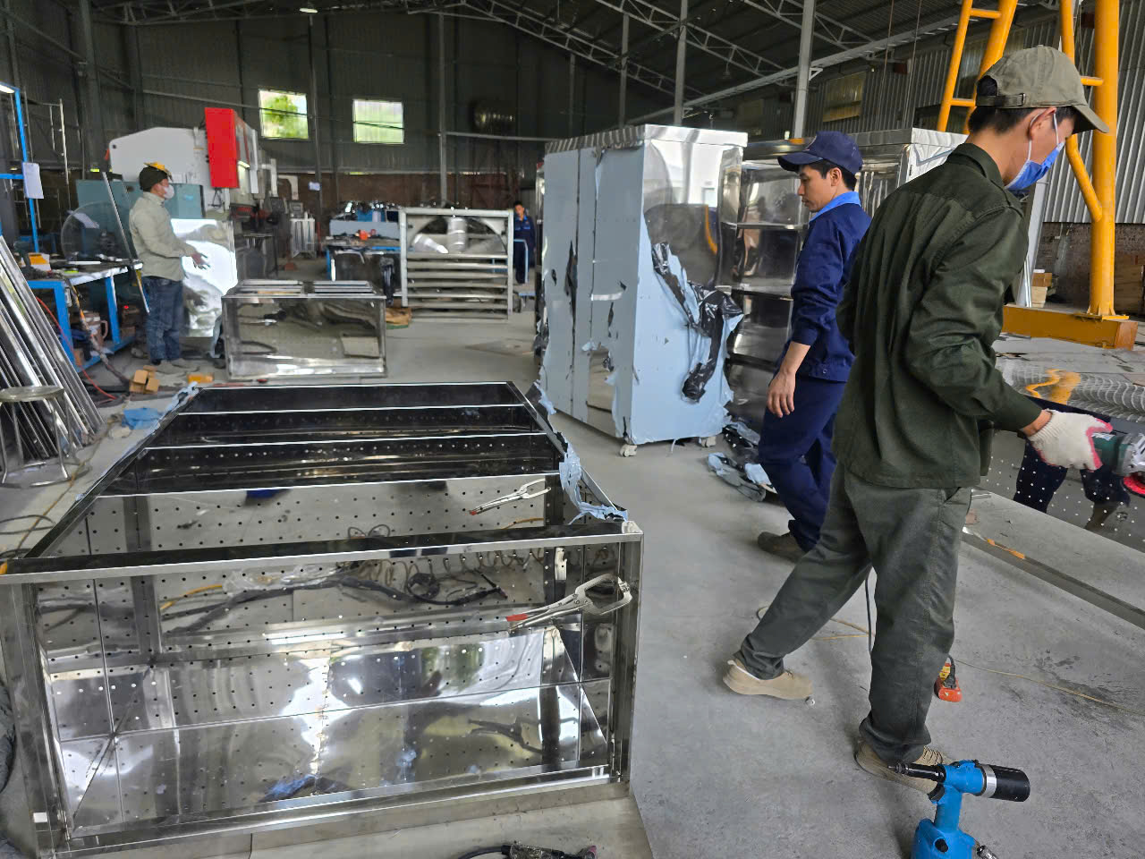 Năng Lực Sản Xuất Inox Công Nghiệp Của Tâm Phát Holding