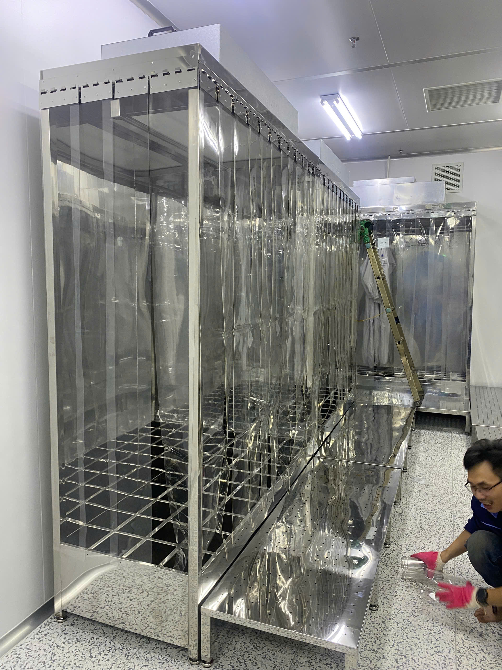 Gia Công Lắp Đặt Tủ Inox Tích Hợp FFU KCN Phú Hà