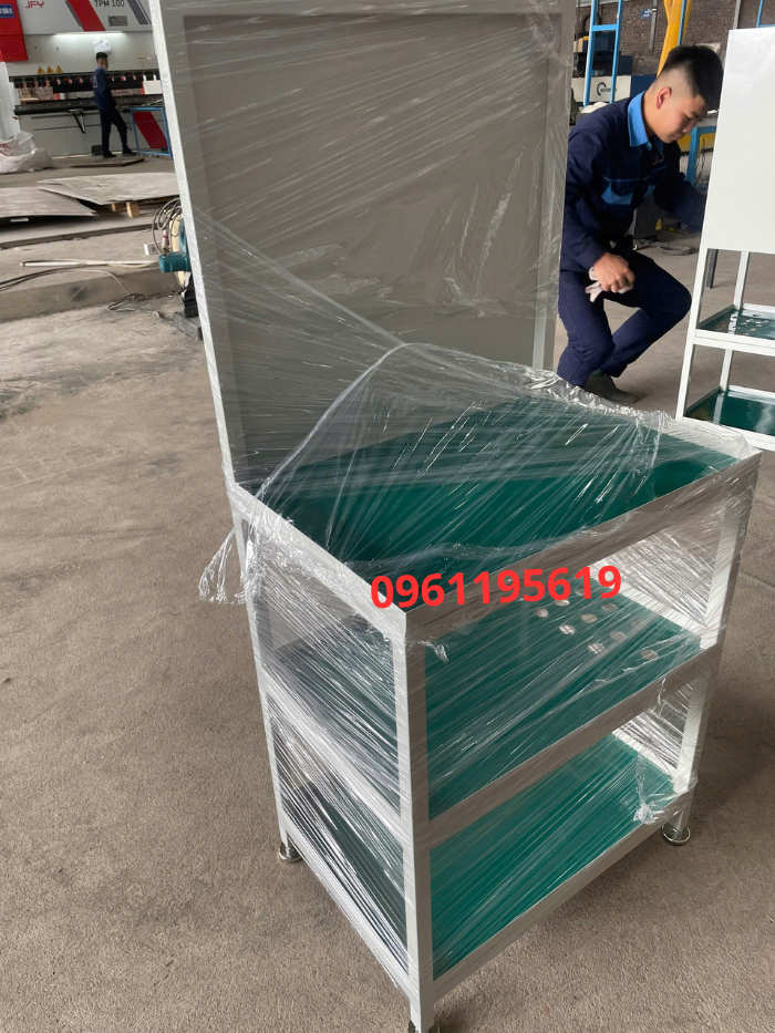 Bàn thao tác 3 tầng sơn tĩnh điện