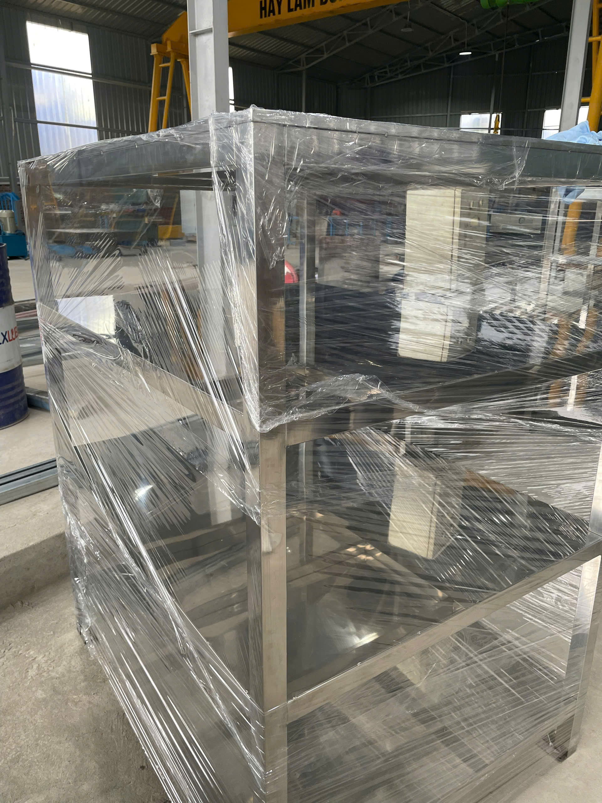 Bàn thao tác Inox 304 dày 1.2mm theo yêu cầu