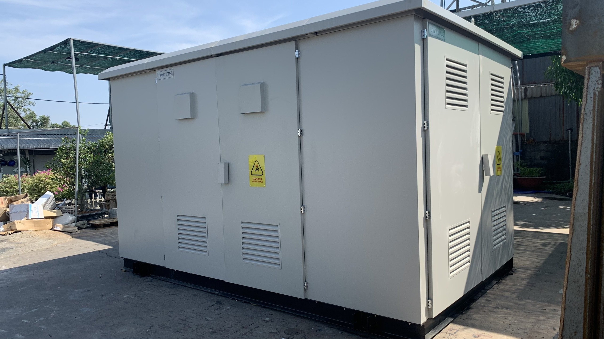 Chọn Vỏ Tủ Điện Trong Nhà, Ngoài Trời