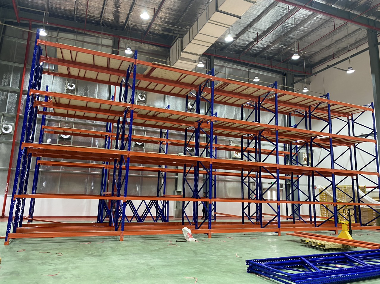 Giá Kệ Công Nghiệp Cho Kho Bãi